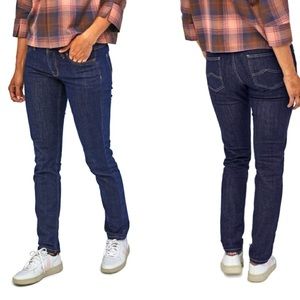 Patagonia 71% Organic Cotton Straight Jeans - 26